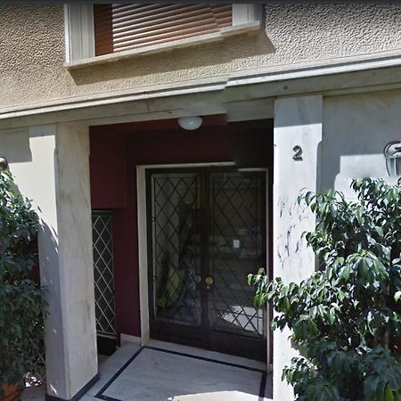 Ferienwohnung The Burton Luxury 1Br In Plaka, Athen Exterior foto