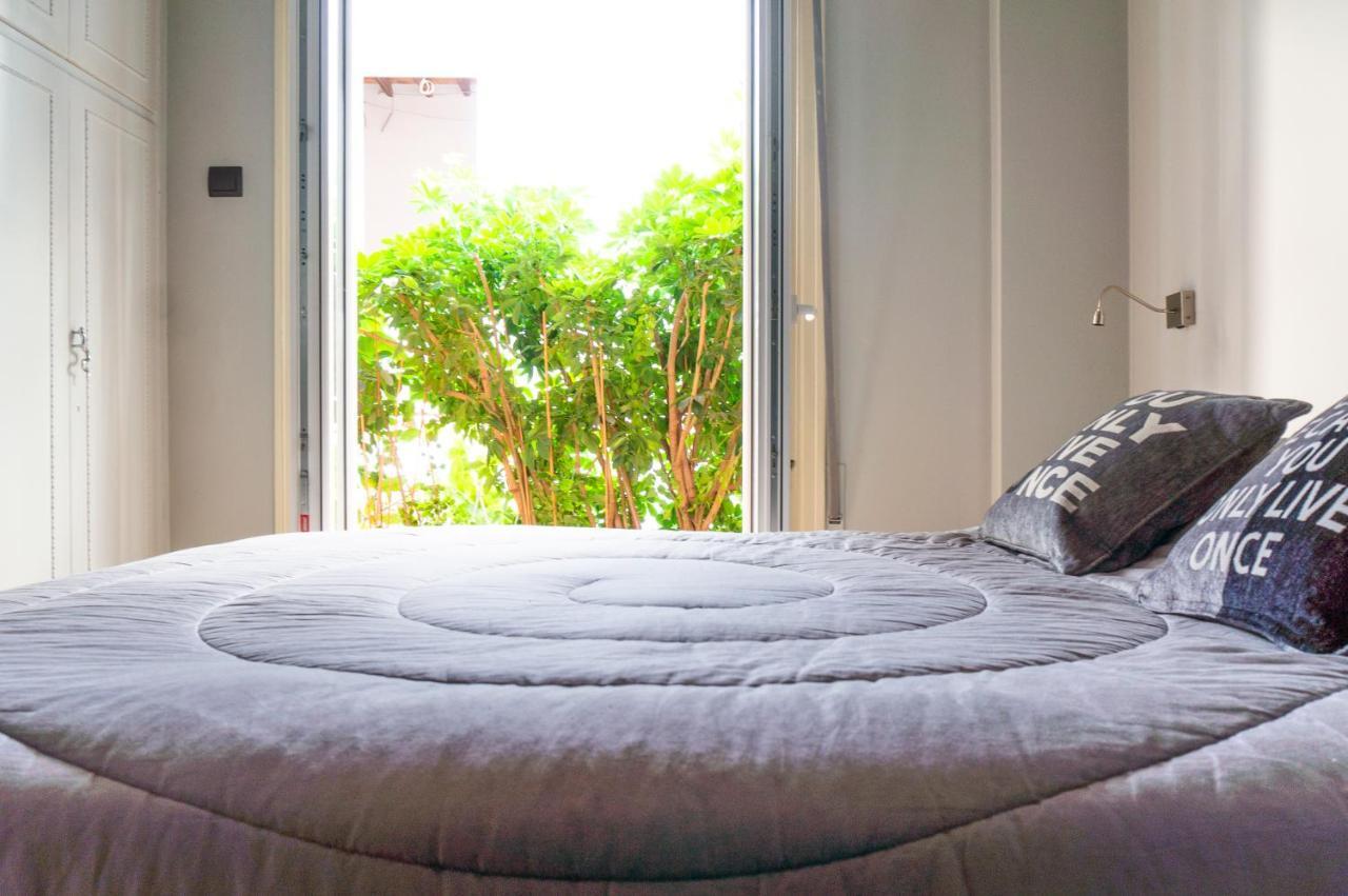 Ferienwohnung The Burton Luxury 1Br In Plaka, Athen Exterior foto